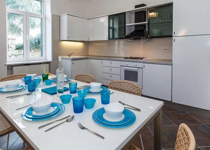 Vakantiehuis Holiday Home Crikvenica Crikvenica